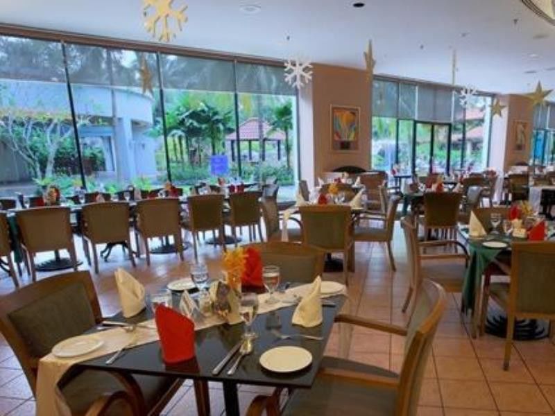 Royale Chulan Seremban Exteriör bild The restaurant at the hotel