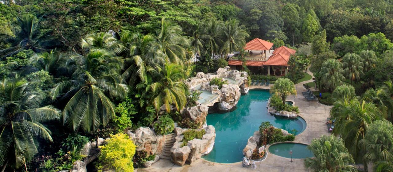 Royale Chulan Seremban Exteriör bild The Rock Pool