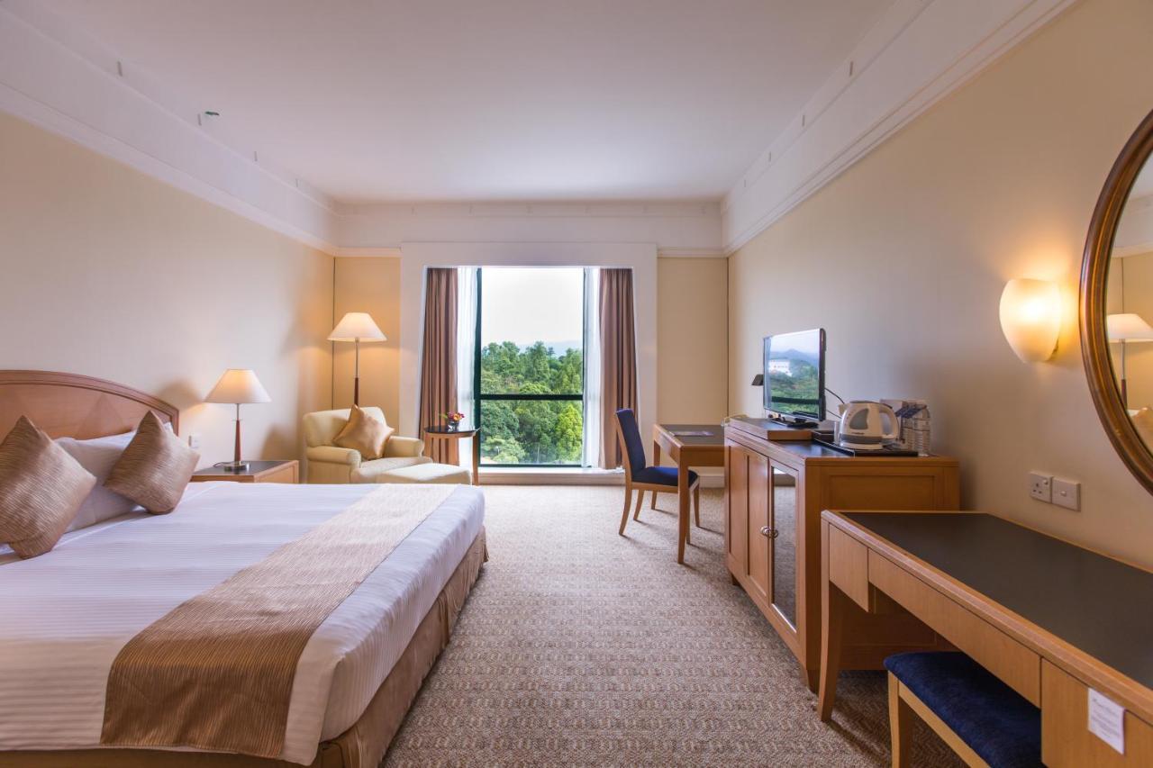 Royale Chulan Seremban Exteriör bild Deluxe Room